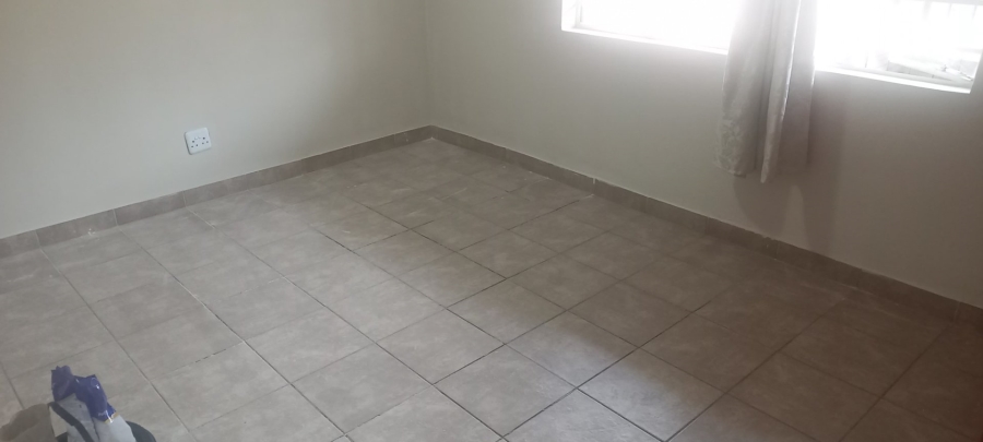 2 Bedroom Property for Sale in Rustenburg Central North West